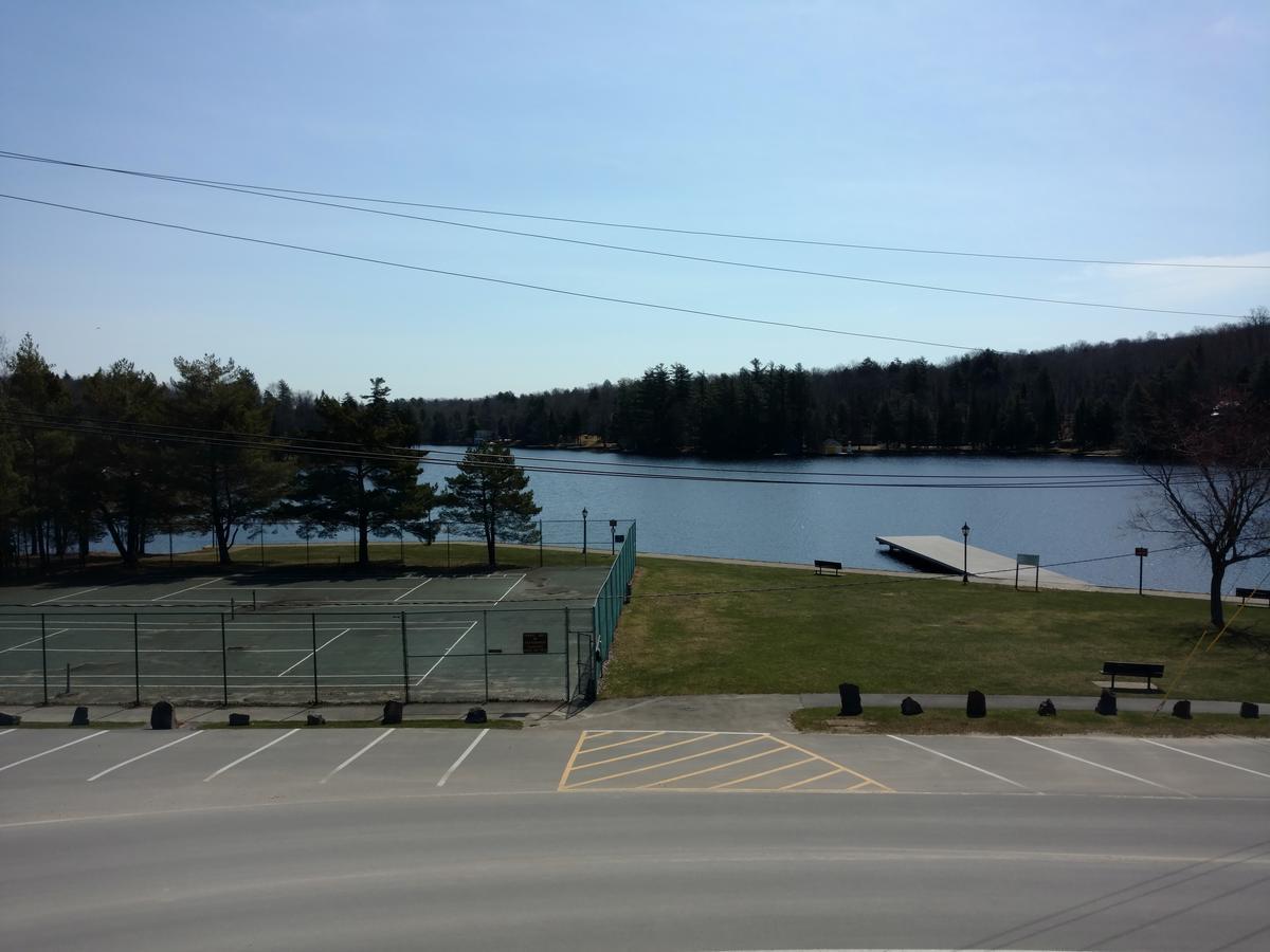 Clark'S Beach Motel Old Forge Exterior foto